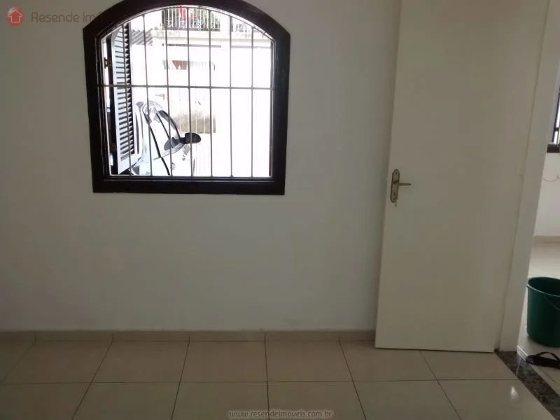 Foto 4 de 12 - Casa para venda em Toyota II