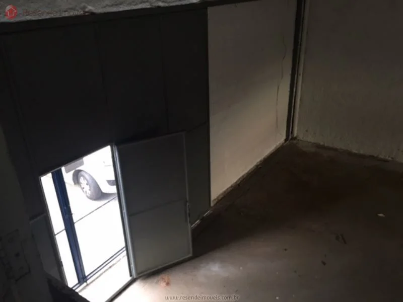 Foto 2 de 10 - Galpão para aluguel em Jardim Brasília II