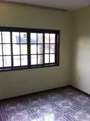 Casa para aluguel em Parque Embaixador