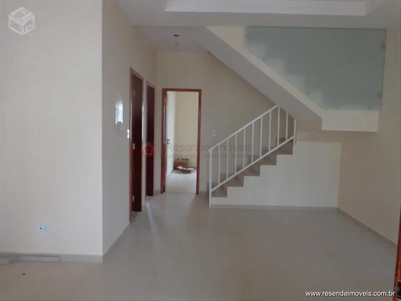 Foto 8 de 9 - Casa para venda em Montese