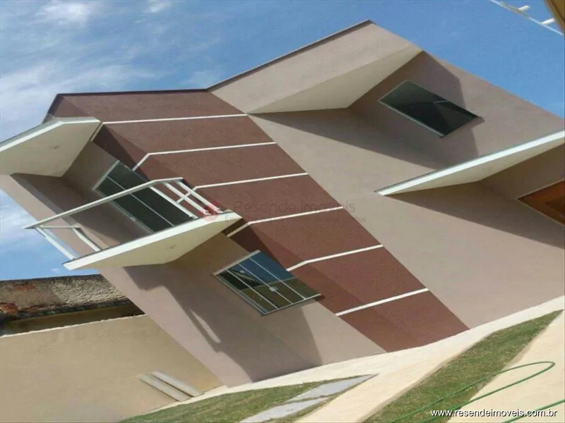 Foto 1 de 16 - Casa para venda em Parque Ipiranga II