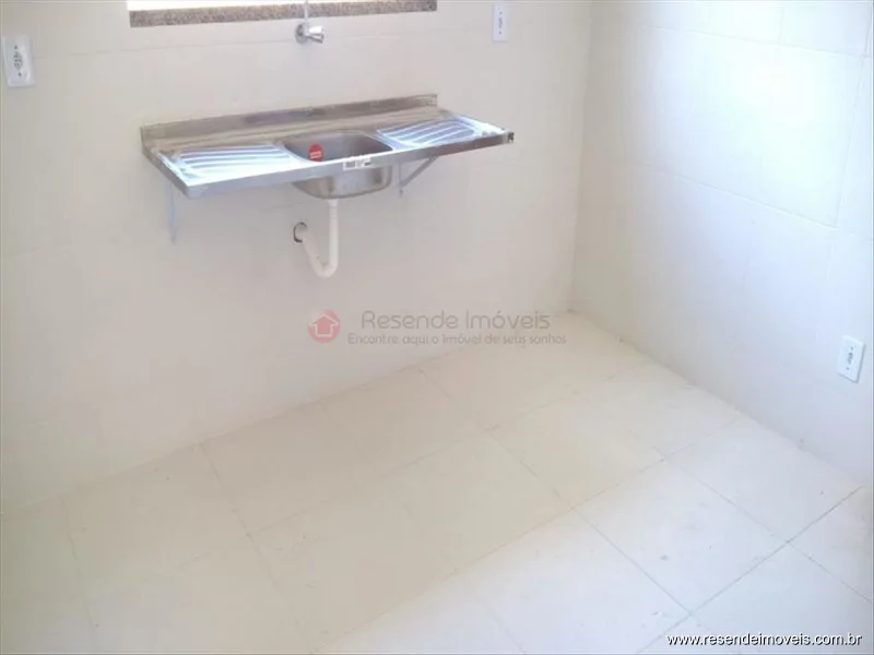 Foto 12 de 15 - Casa para venda em Fazenda da Barra