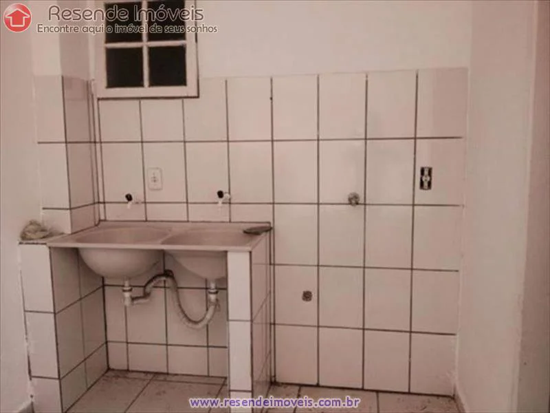 Foto 1 de 17 - Casa para aluguel em Montese