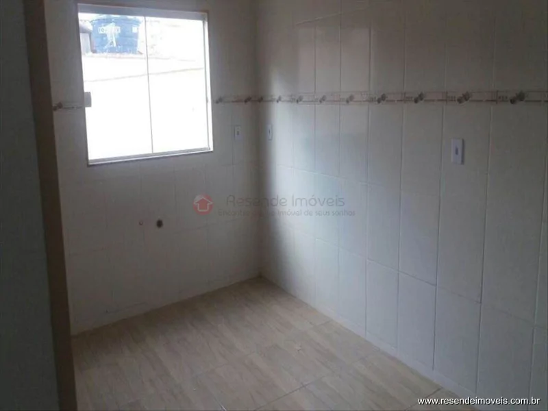 Foto 13 de 16 - Casa para venda em Morada da Montanha