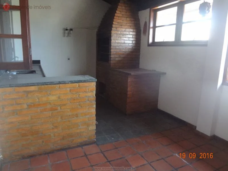 Foto 3 de 18 - Casa para aluguel em Vila Adelaide