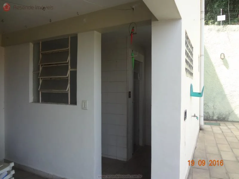 Foto 9 de 18 - Casa para aluguel em Vila Adelaide