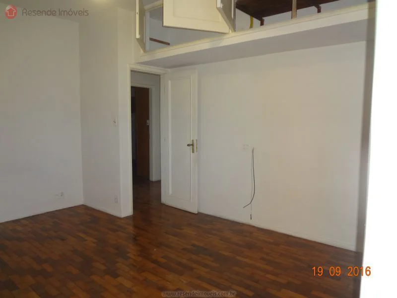 Foto 14 de 18 - Casa para aluguel em Vila Adelaide