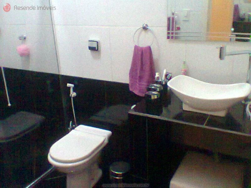 Foto 1 de 16 - Casa para venda em Vila Isabel