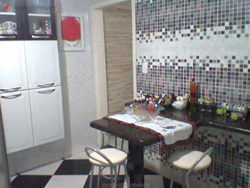 Foto 13 de 16 - Casa para venda em Vila Isabel