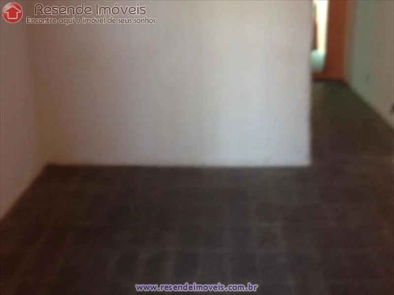 Foto 1 de 3 - Casa para aluguel em Jardim Primavera I II III