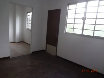 Casa para aluguel em Manejo