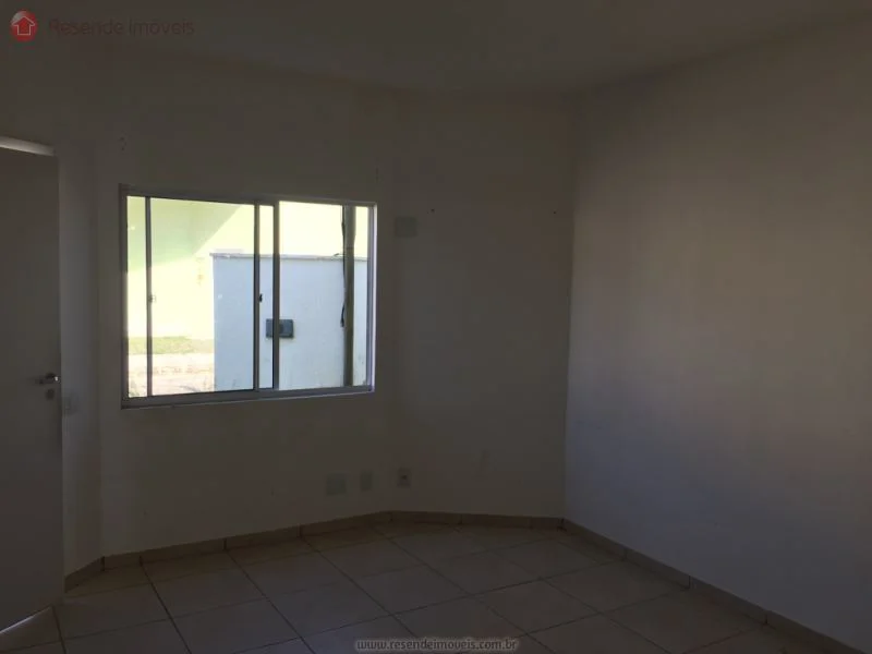 Foto 2 de 3 - Casa para aluguel em Jardim Alegria