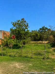 Terreno à venda em Jardim Aliança II