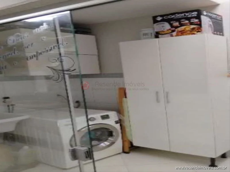 Foto 1 de 19 - Casa para venda em Jardim Aliança II