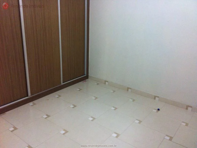 Foto 12 de 17 - Casa para venda em Morada da Montanha