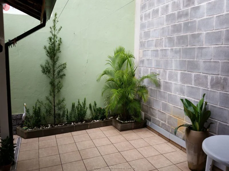 Foto 1 de 15 - Casa para venda em Mirante das Agulhas