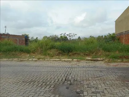 Terreno para venda em Jardim Aliança