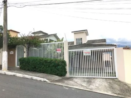 Casa para venda em Morada da Colina