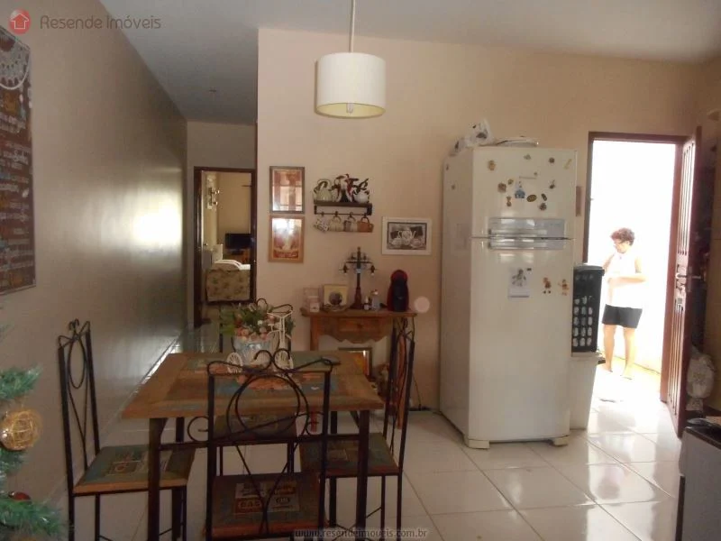 Foto 1 de 11 - Casa para aluguel em Jardim do Sol