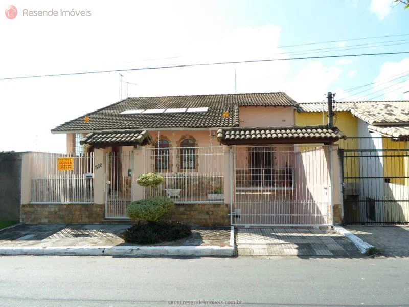 Foto 1 de 15 - Casa para aluguel em Vila Verde