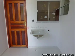 Casa para venda em Parque Embaixador