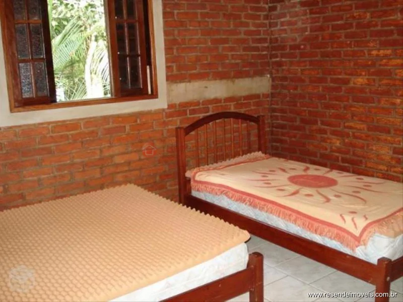 Foto 5 de 13 - Chalé para venda em Alambari