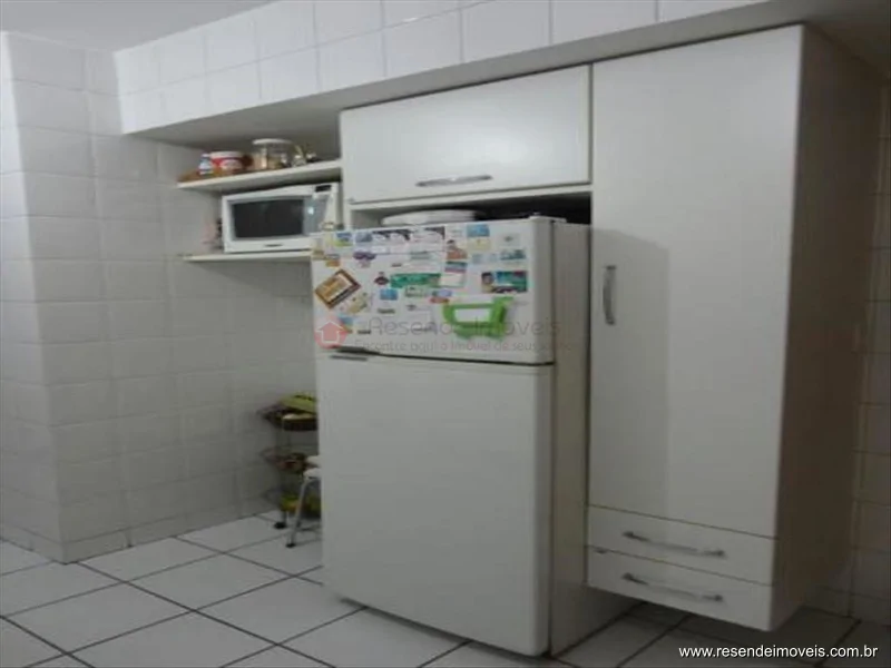 Foto 1 de 13 - Apartamento para venda em Centro