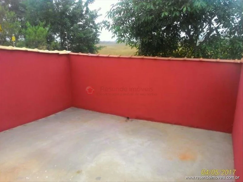 Foto 4 de 8 - Casa para venda em Parque Embaixador