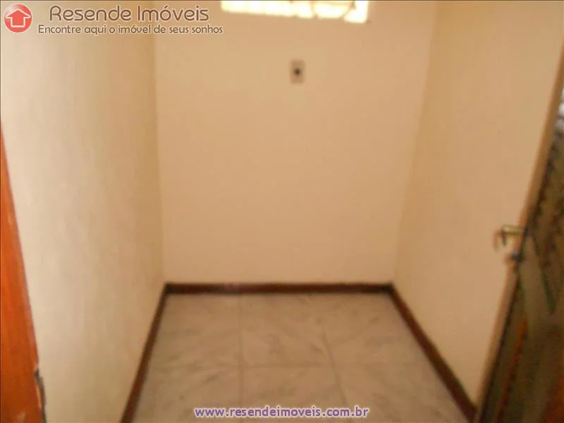 Foto 11 de 13 - Casa para aluguel em Monet