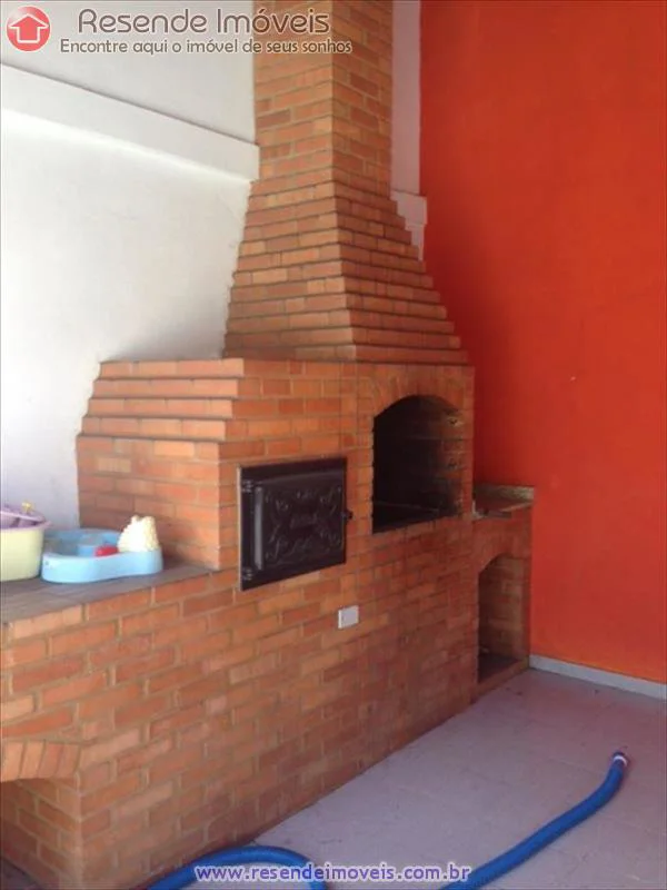 Foto 2 de 26 - Casa para aluguel em Montese