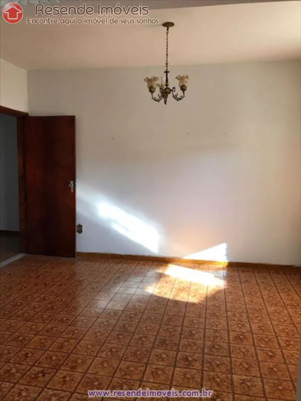 Foto 2 de 17 - Casa para venda e aluguel em Montese