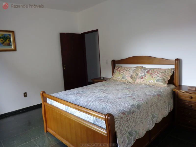 Foto 6 de 9 - Casa para venda em Santa Isabel