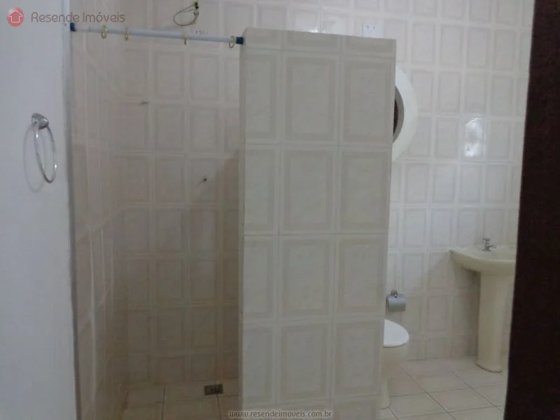 Foto 35 de 44 - Casa para venda em Jardim Brasília II