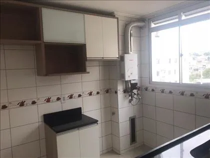 Apartamento para aluguel em Cabral