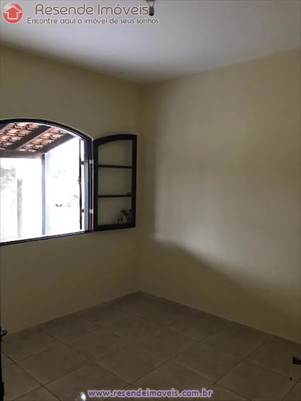 Foto 2 de 12 - Casa para aluguel em Fazenda da Barra II