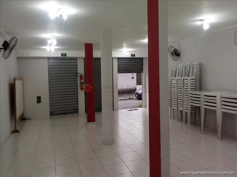 Foto 2 de 8 - Galpão para venda em Morada do Contorno