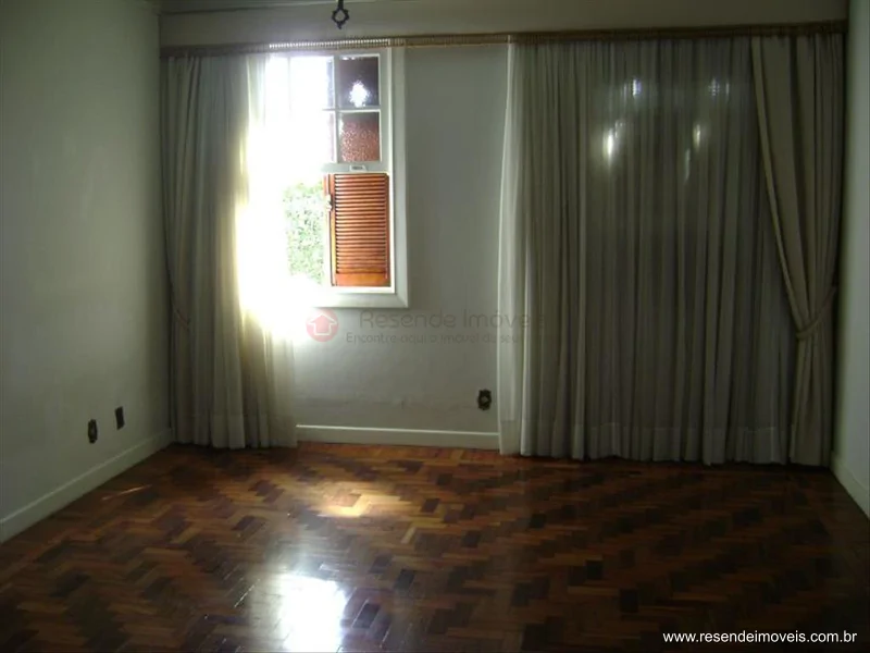 Foto 2 de 18 - Casa para venda em Vila Adelaide