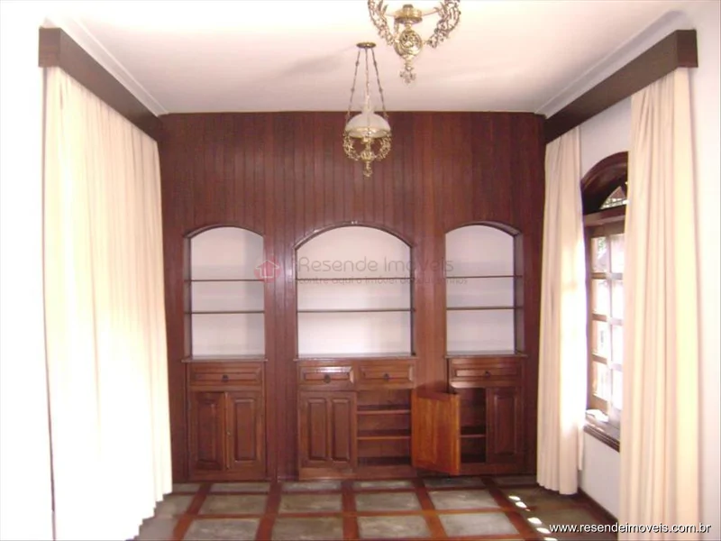 Foto 1 de 18 - Casa para venda em Vila Adelaide