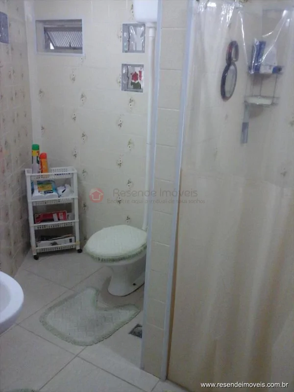 Foto 1 de 14 - Casa para venda em Montese