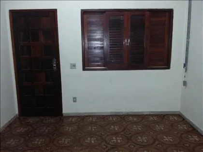 Casa para aluguel em Jardim Tropical