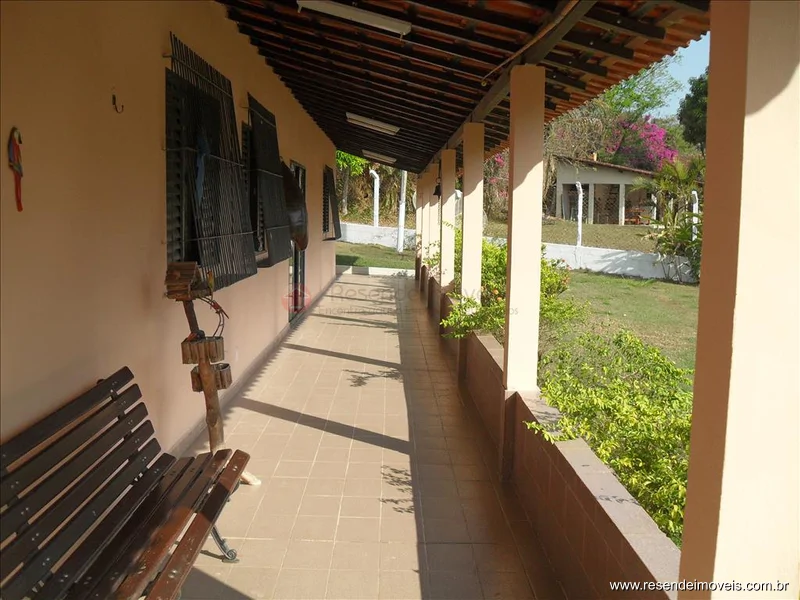 Foto 3 de 16 - Casa em condomínio para venda em Casa da Lua