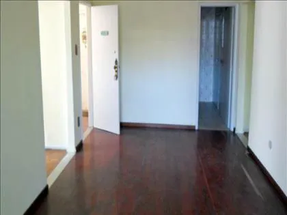 Apartamento para aluguel em Centro