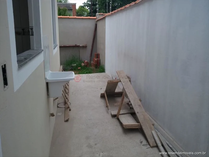 Foto 2 de 11 - Casa para venda em Itapuca