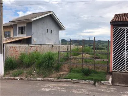 Terreno para venda em Monet
