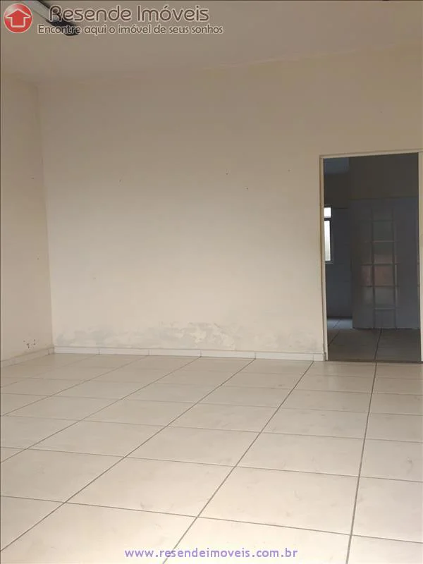 Foto 1 de 10 - Casa para aluguel em Cabral