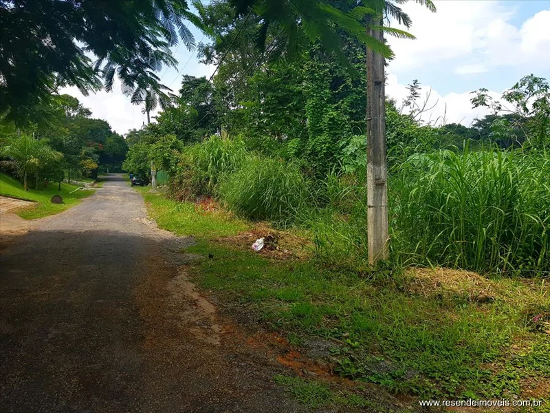 Foto 1 de 6 - Terreno para venda em Casa da Lua