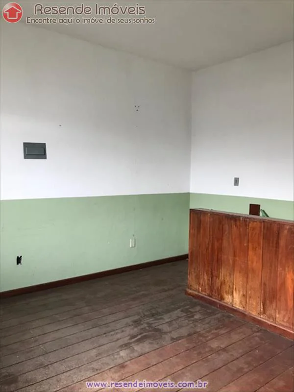 Foto 9 de 12 - Galpão para aluguel em Elite