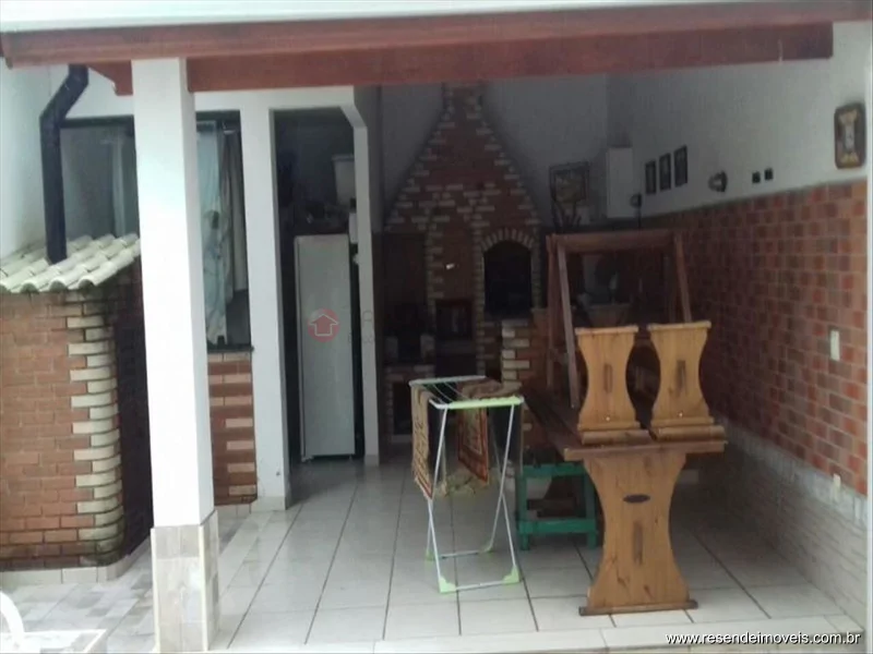 Foto 3 de 23 - Casa para venda em Montese