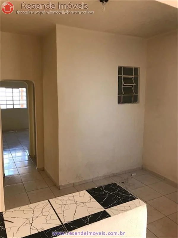 Foto 4 de 14 - Casa para aluguel em Vila Santa Cecília