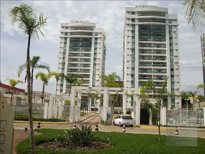 Apartamento para aluguel em Comercial